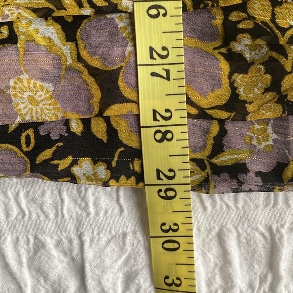 Zara floral one shoulder ruched dress in mauve, gold, black & cream.Side zip. XS - Picture 7 of 12